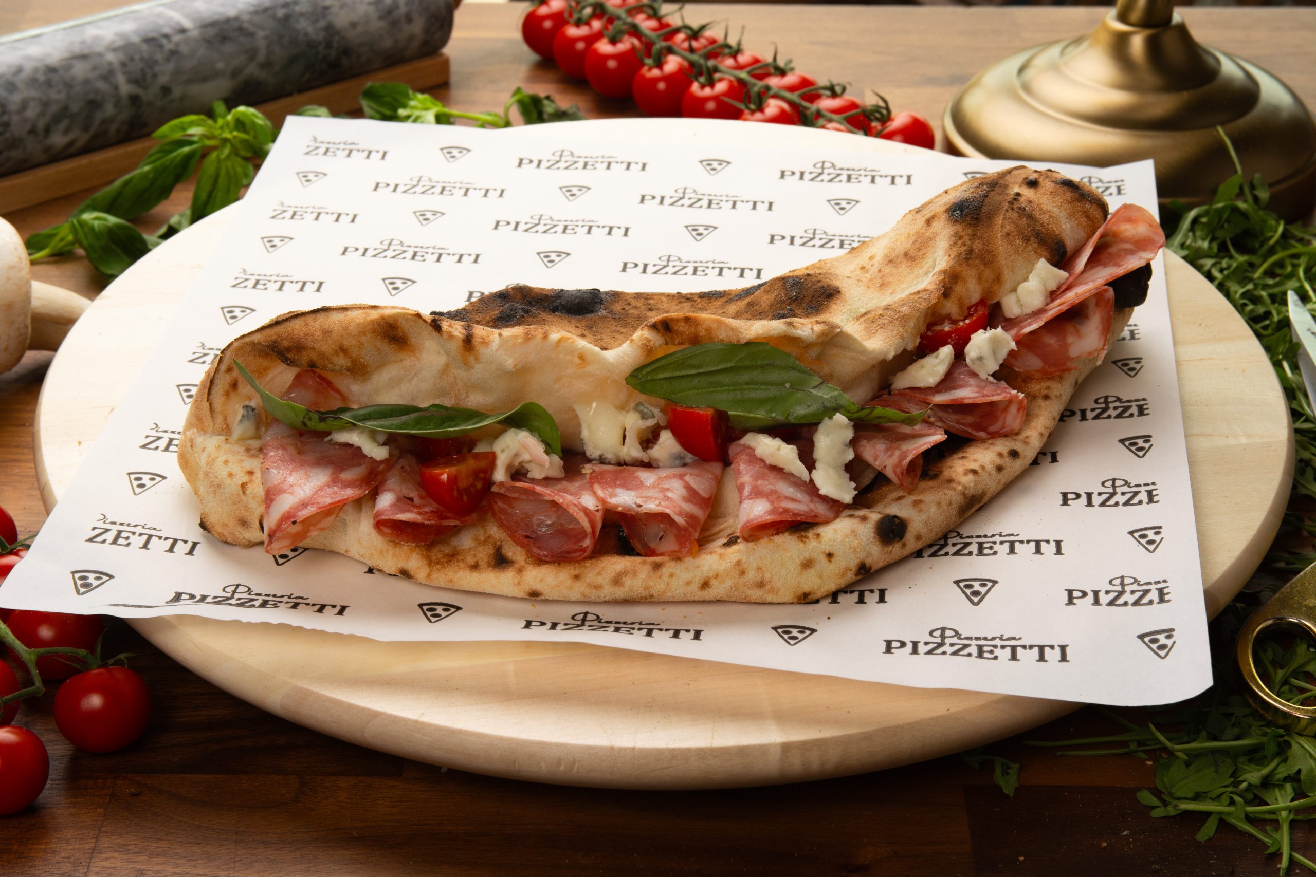 Panuozzo Salam și Gorgonzolla - Salame e Gorgonzolla